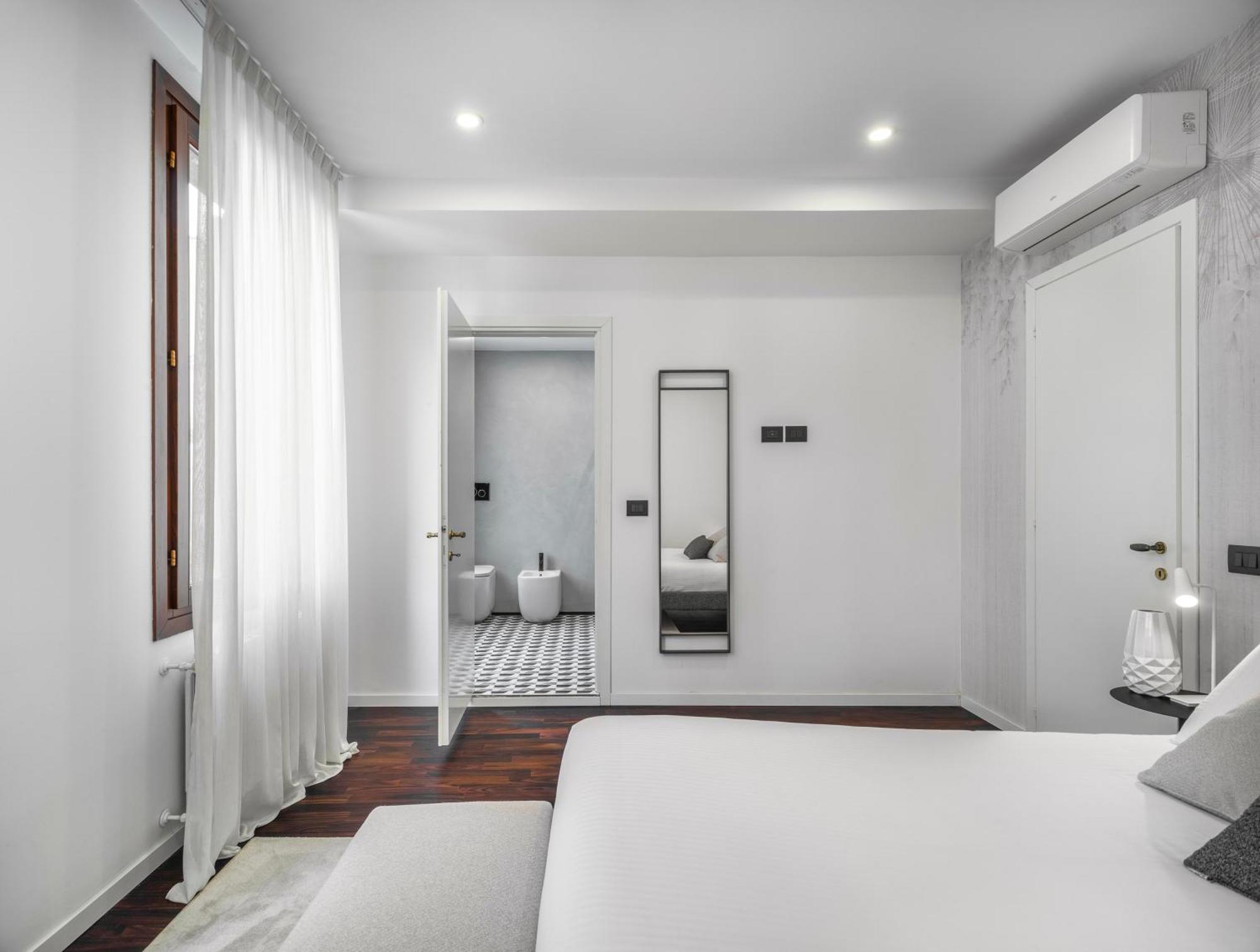 San Barnaba Palace R&r