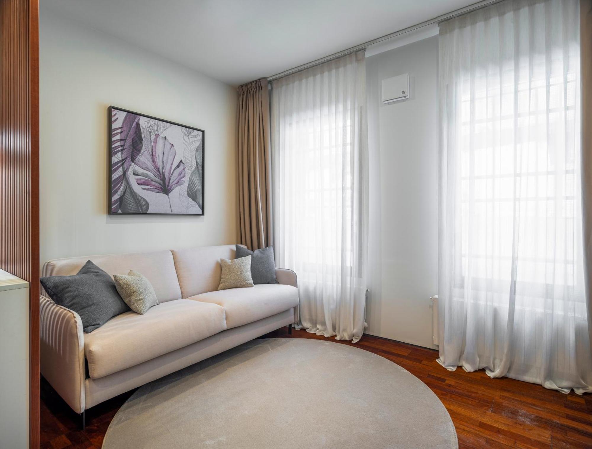 San Barnaba Palace R&r Apartamento