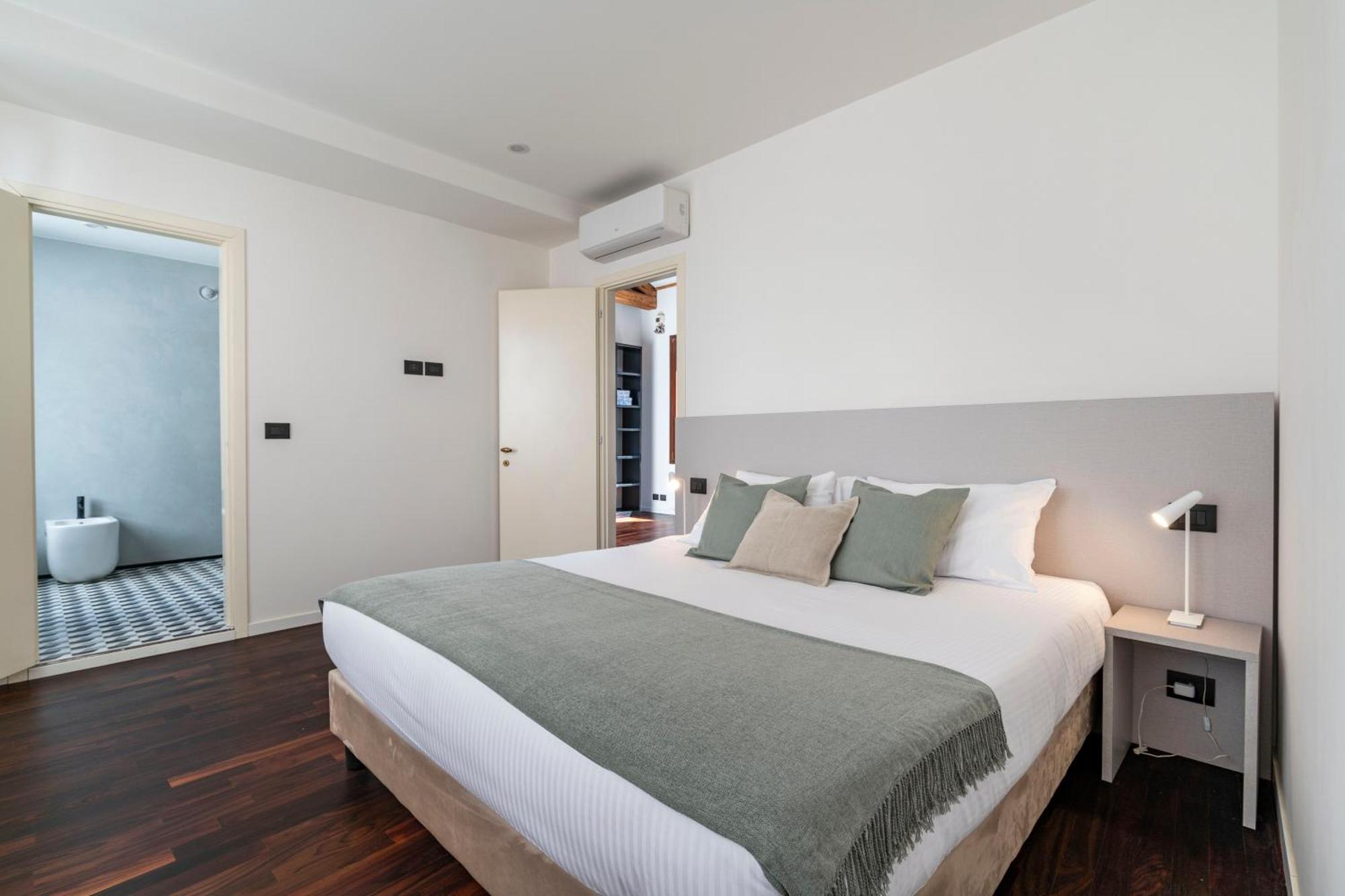 Apartamento San Barnaba Palace R&r *